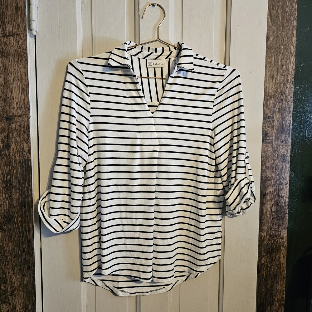 *Like New* Long Sleeve Striped Shirt - White/Black